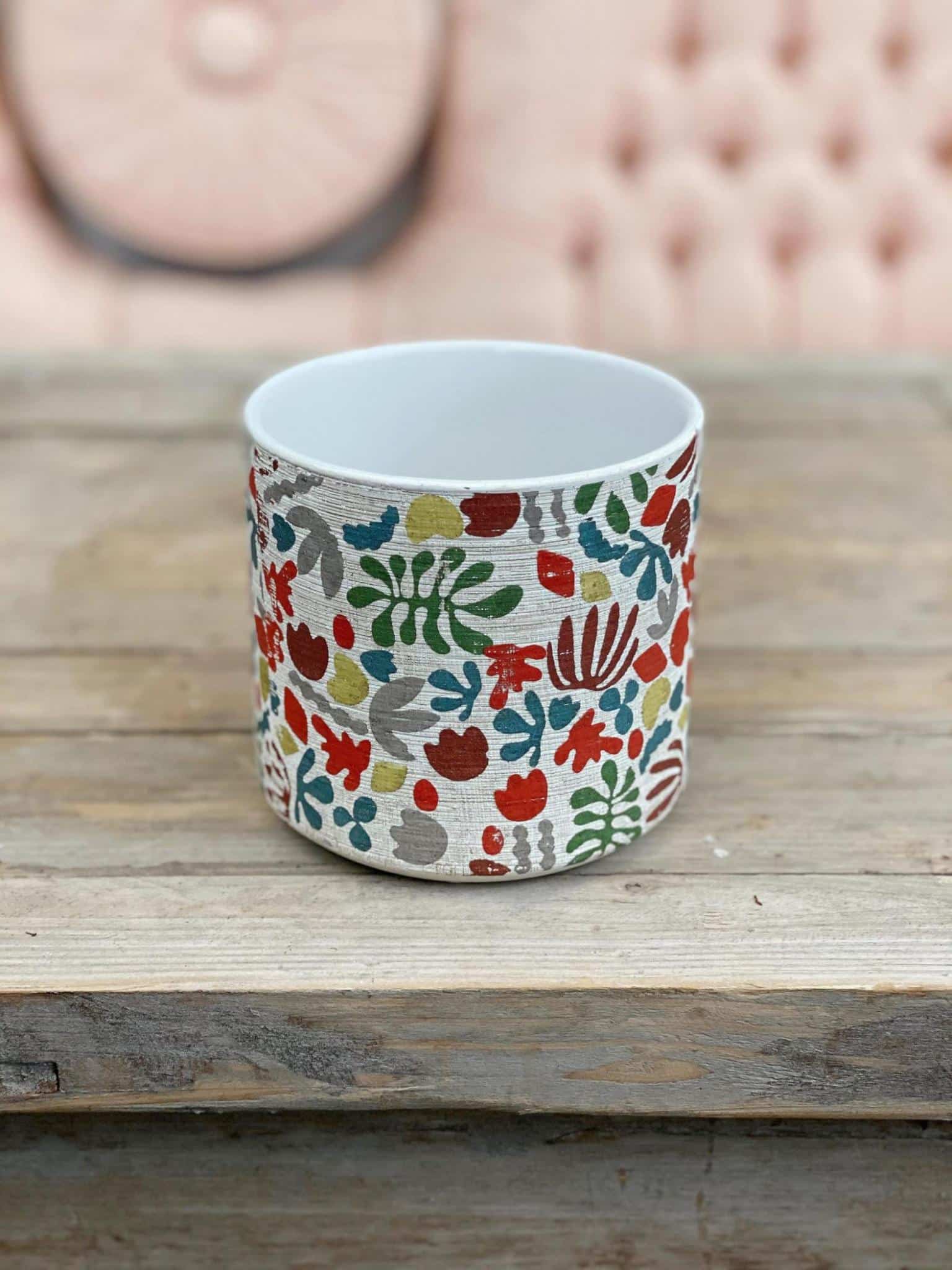 4.5" Abstract Flowers Ceramic.