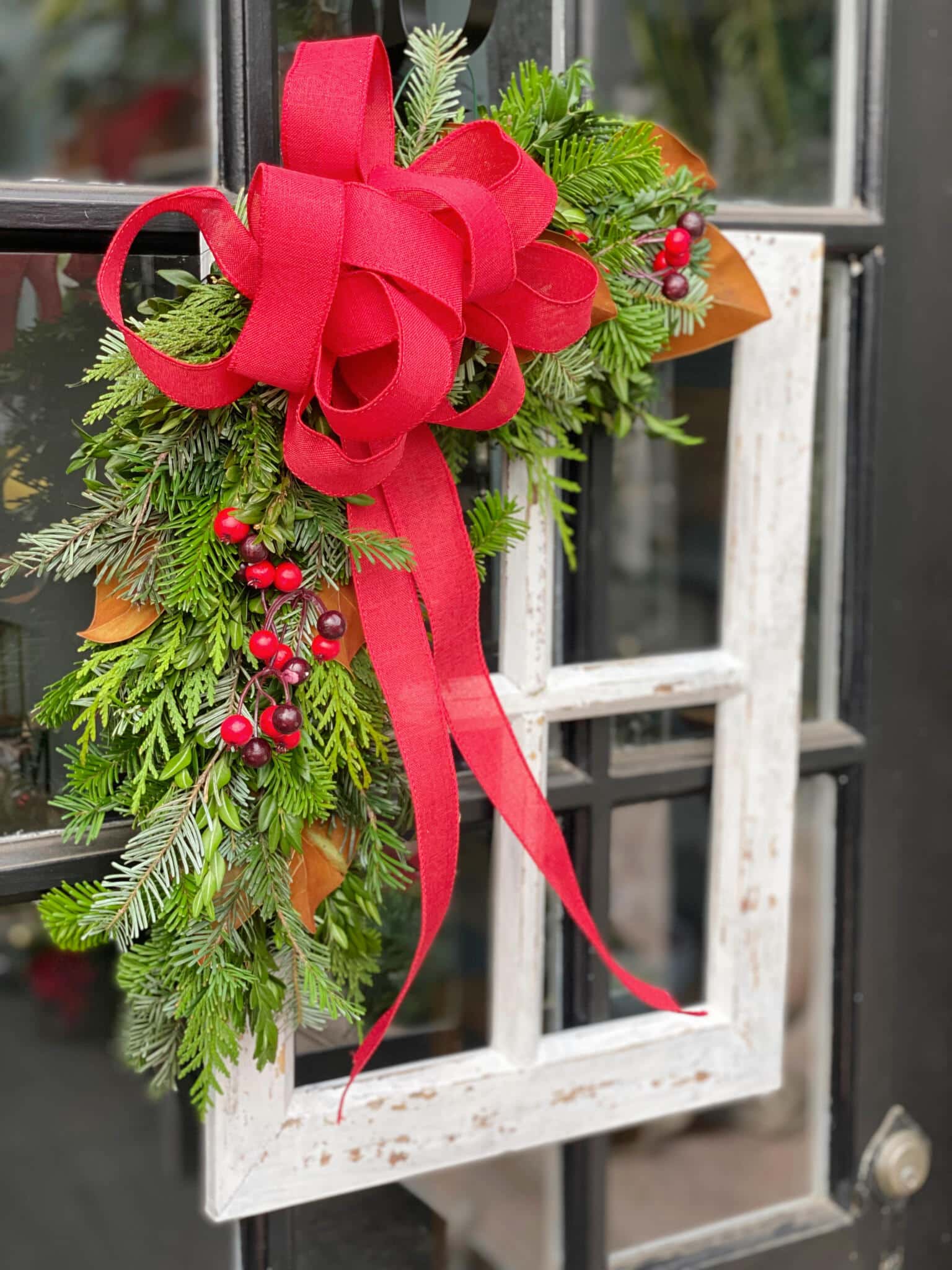 Festive Window - Image 3