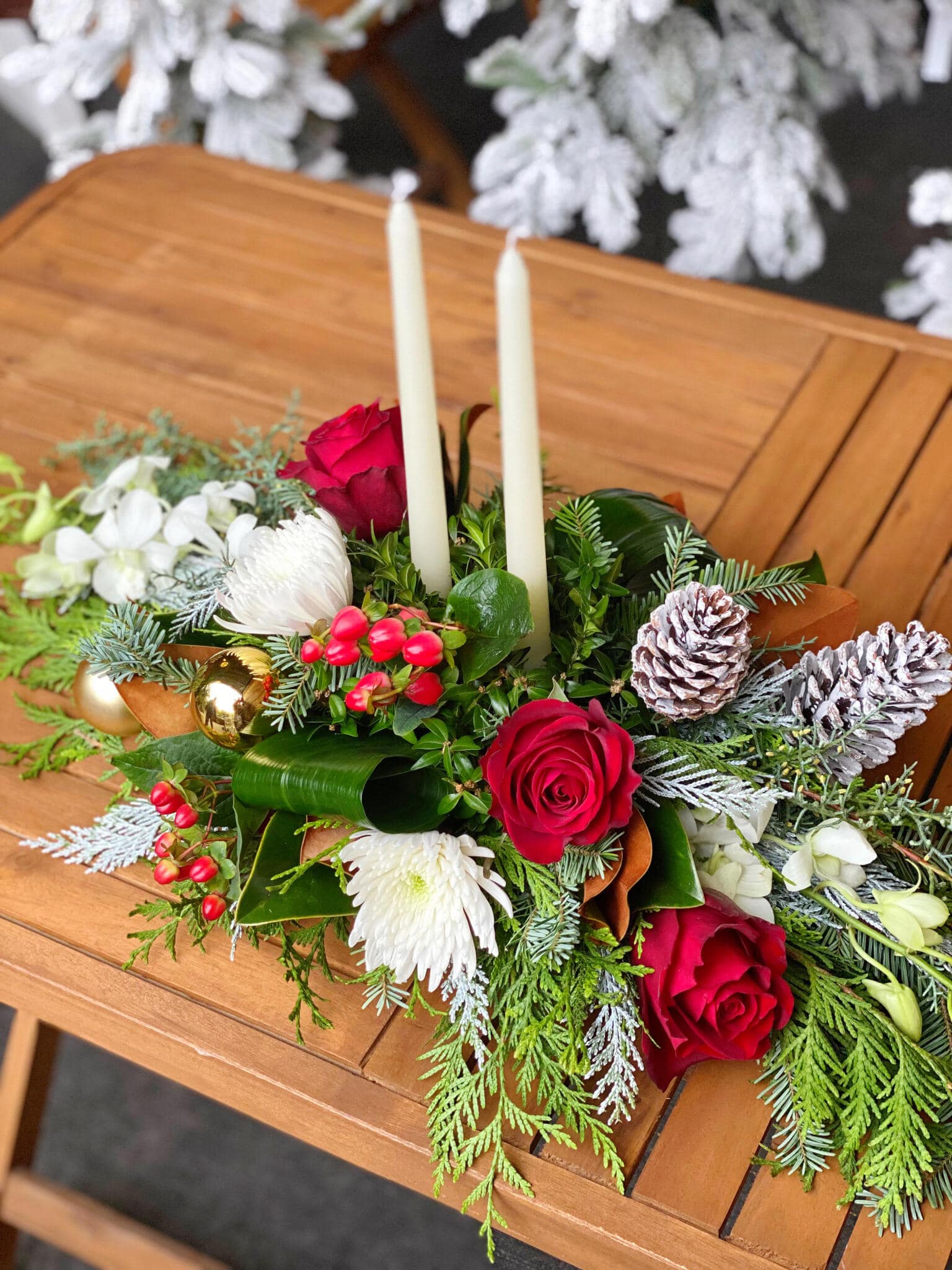 Christmas Table Arrangement